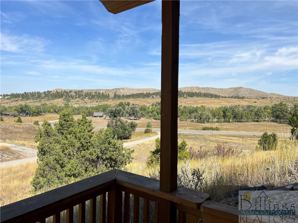 Billings, Montana 59101, United States, 3 Bedrooms Bedrooms, ,2 BathroomsBathrooms,Residential,Pending,70631