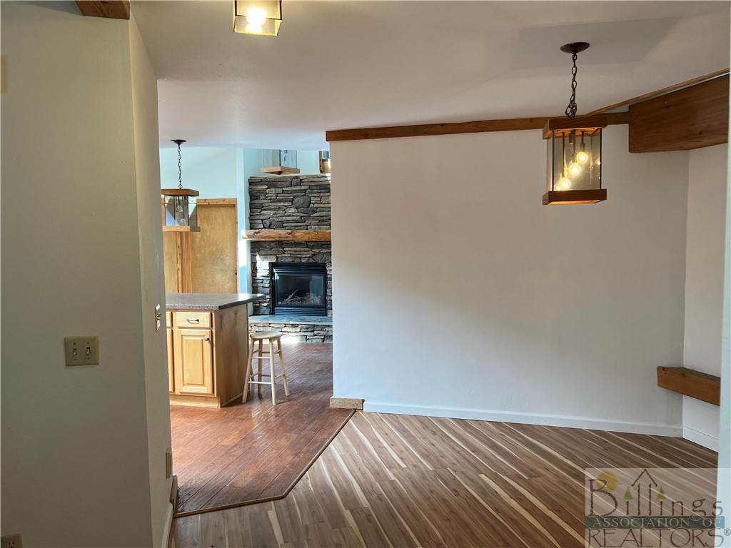 Billings, Montana 59101, United States, 3 Bedrooms Bedrooms, ,2 BathroomsBathrooms,Residential,Pending,70631