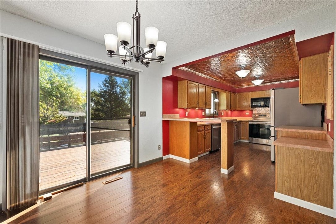 521 Pinon Dr.