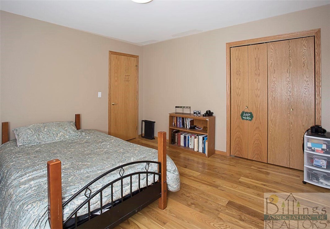 Billings, Montana 59101, United States, 4 Bedrooms Bedrooms, ,3 BathroomsBathrooms,Residential,Contingent,56362