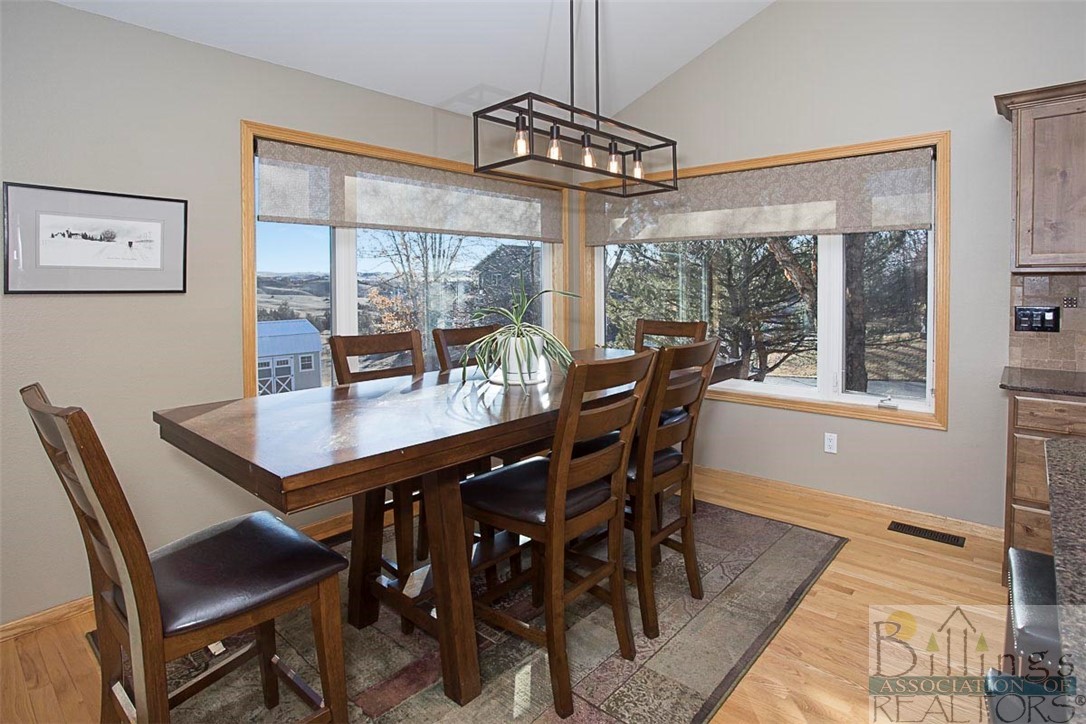 Billings, Montana 59101, United States, 4 Bedrooms Bedrooms, ,3 BathroomsBathrooms,Residential,Contingent,56362