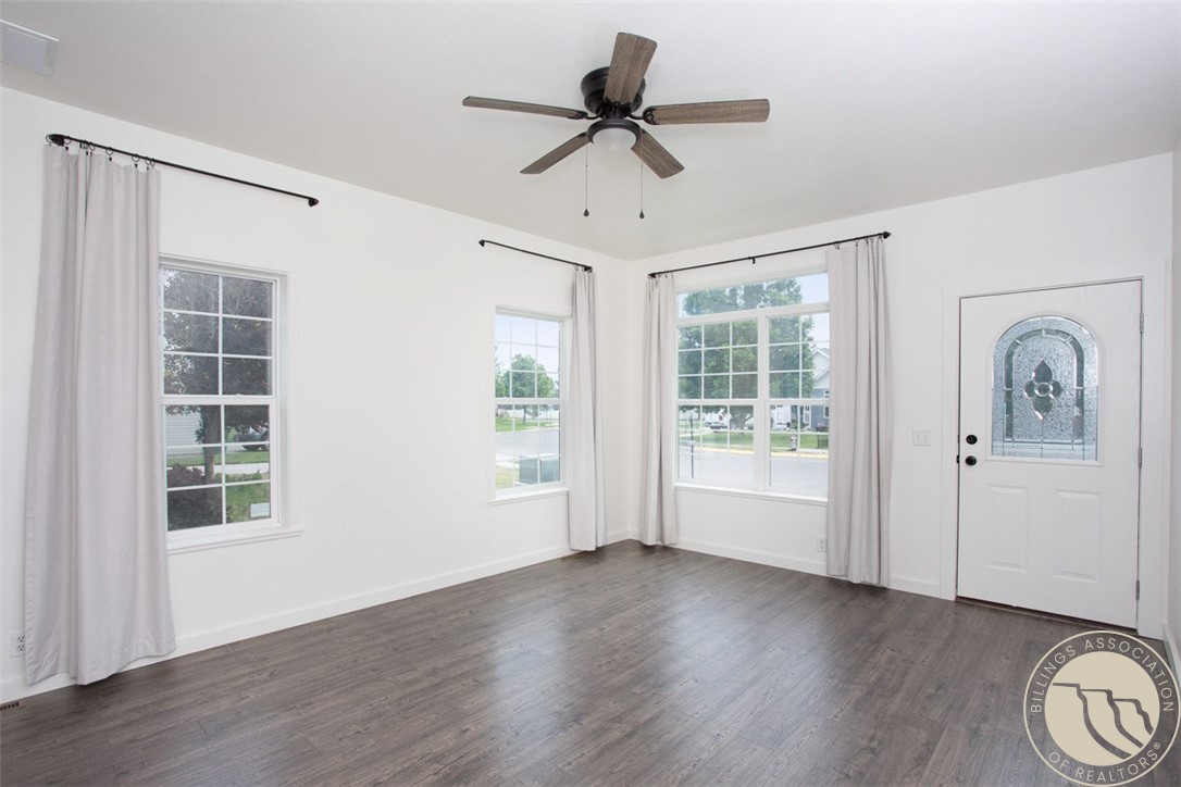 1407 Twin Oaks Drive Drive