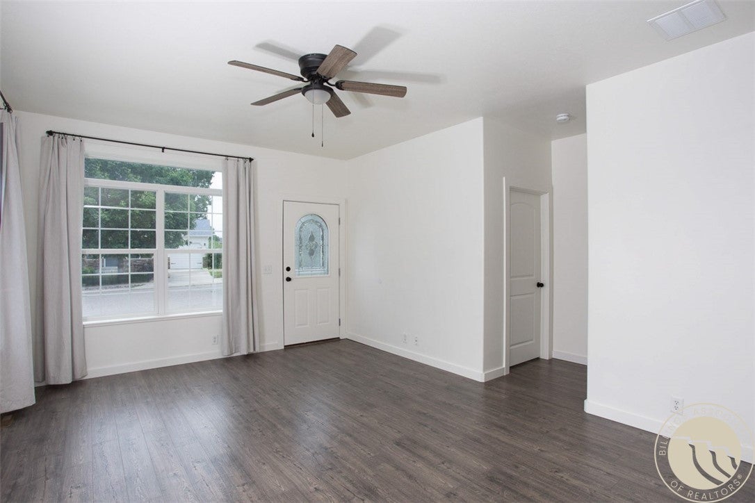 1407 Twin Oaks Drive Drive