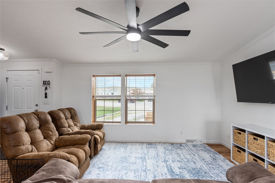 1027 Falls Creek Drive