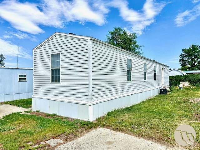 1803 HWY 87 E 8