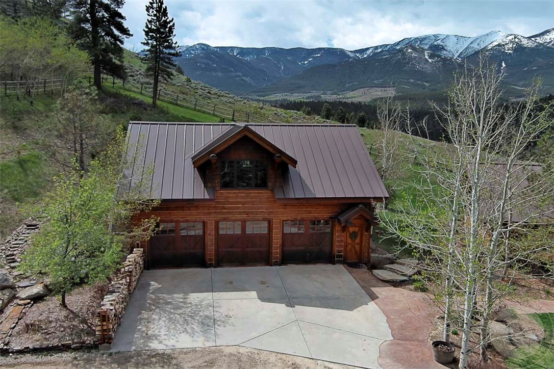 Red Lodge, Montana 59068, United States, 5 Bedrooms Bedrooms, ,6 BathroomsBathrooms,Residential,Active,118218