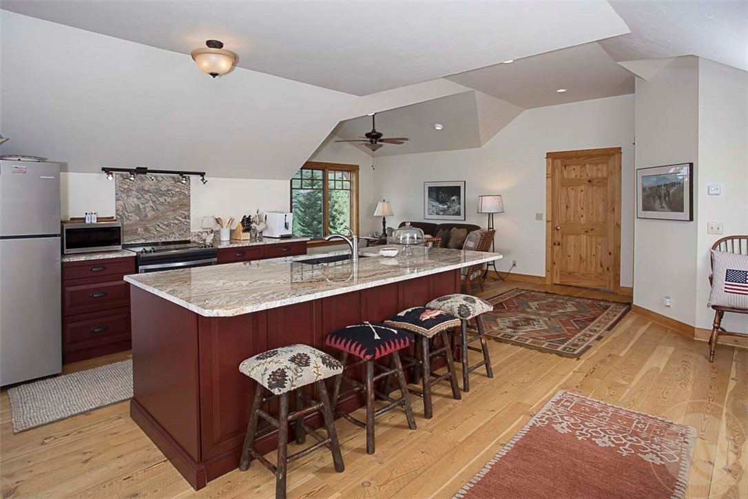 Red Lodge, Montana 59068, United States, 5 Bedrooms Bedrooms, ,6 BathroomsBathrooms,Residential,Active,118218