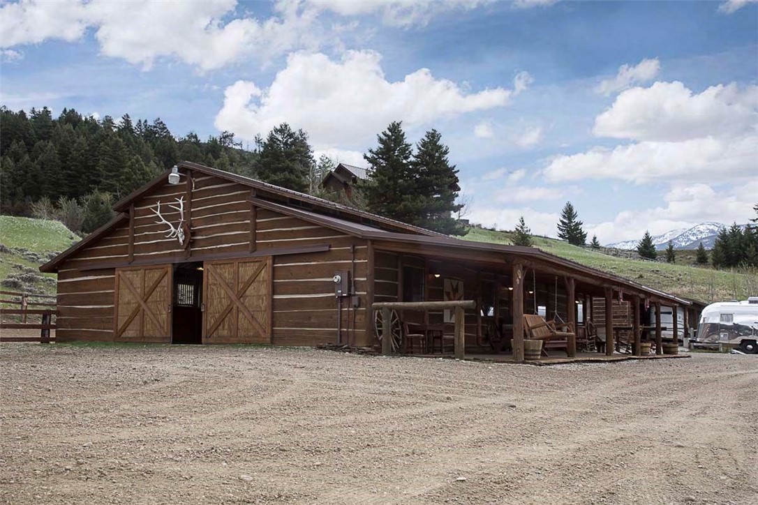 Red Lodge, Montana 59068, United States, 5 Bedrooms Bedrooms, ,6 BathroomsBathrooms,Residential,Active,118218