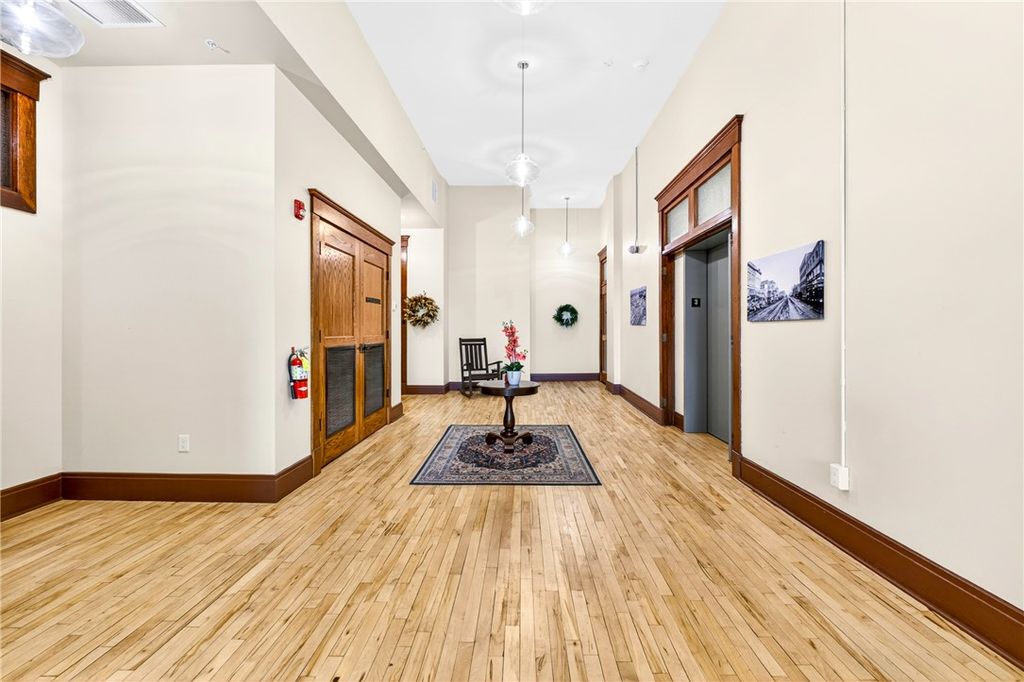 Photo of 235 32nd Street Unit 302, Billings, MT 59101 (MLS # 358848)