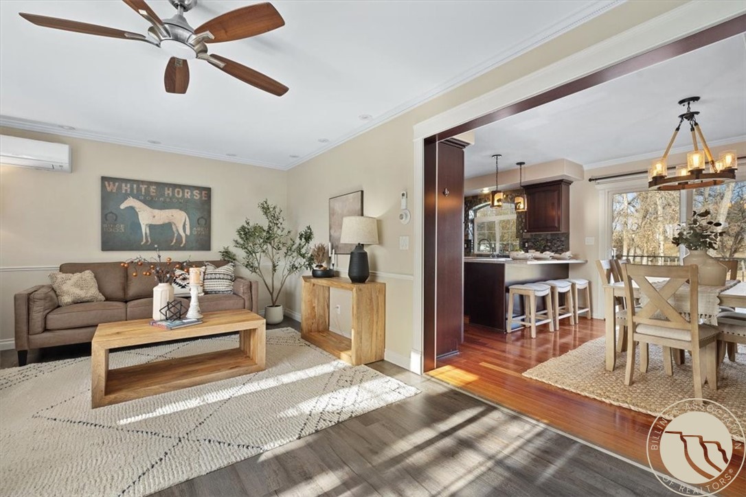 1805 E Maryland Lane