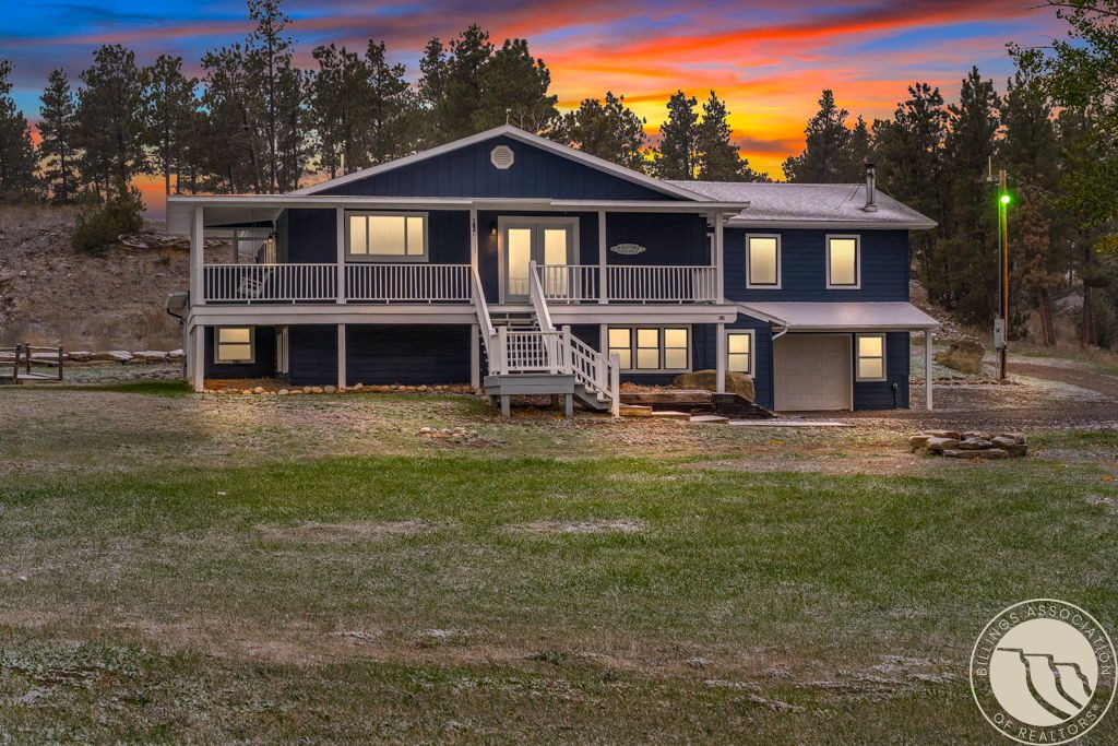 72 Pioneer Trail