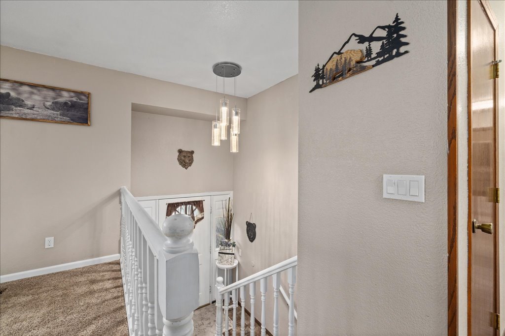 1328 Beartooth Drive