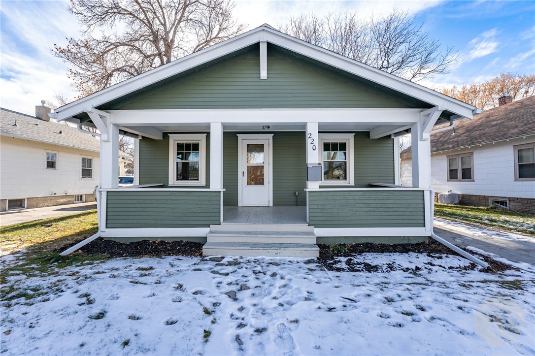 Billings, Montana 59101, United States, 2 Bedrooms Bedrooms, ,1 BathroomBathrooms,Residential,Contingent,22078