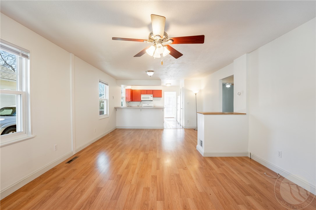 Billings, Montana 59101, United States, 2 Bedrooms Bedrooms, ,1 BathroomBathrooms,Residential,Contingent,22078