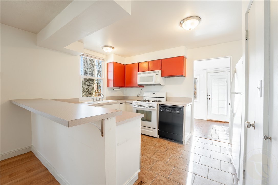 Billings, Montana 59101, United States, 2 Bedrooms Bedrooms, ,1 BathroomBathrooms,Residential,Contingent,22078