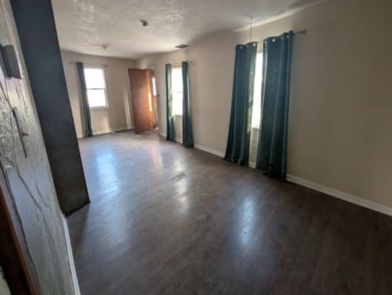 405 W 4th Street