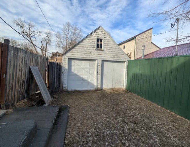 405 W 4th Street