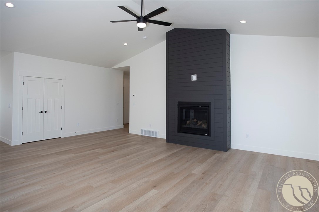 2641 Palmer Lane