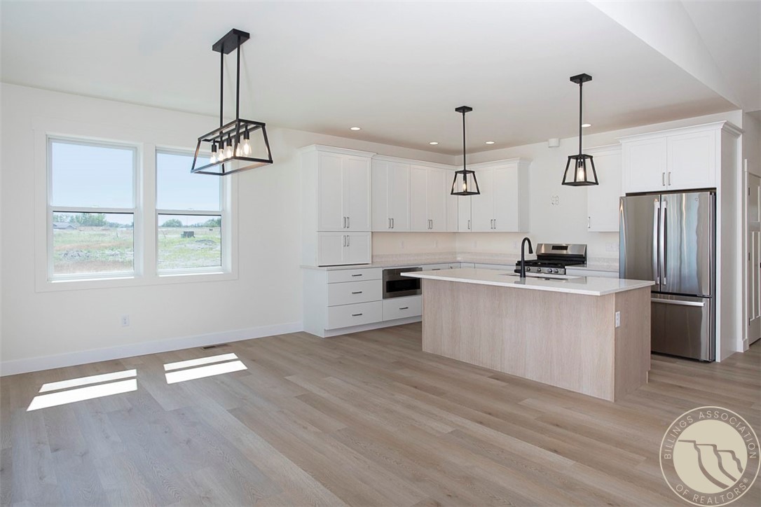 2641 Palmer Lane