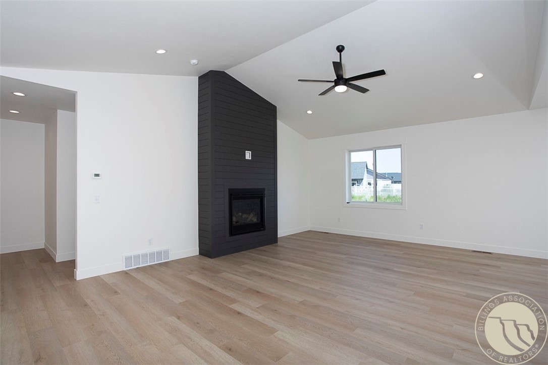 2641 Palmer Lane