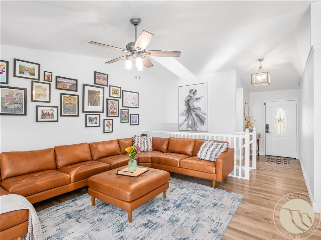 4448 Toyon