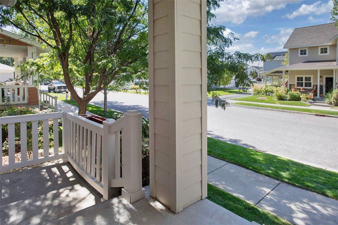1643 Stony Meadow Lane