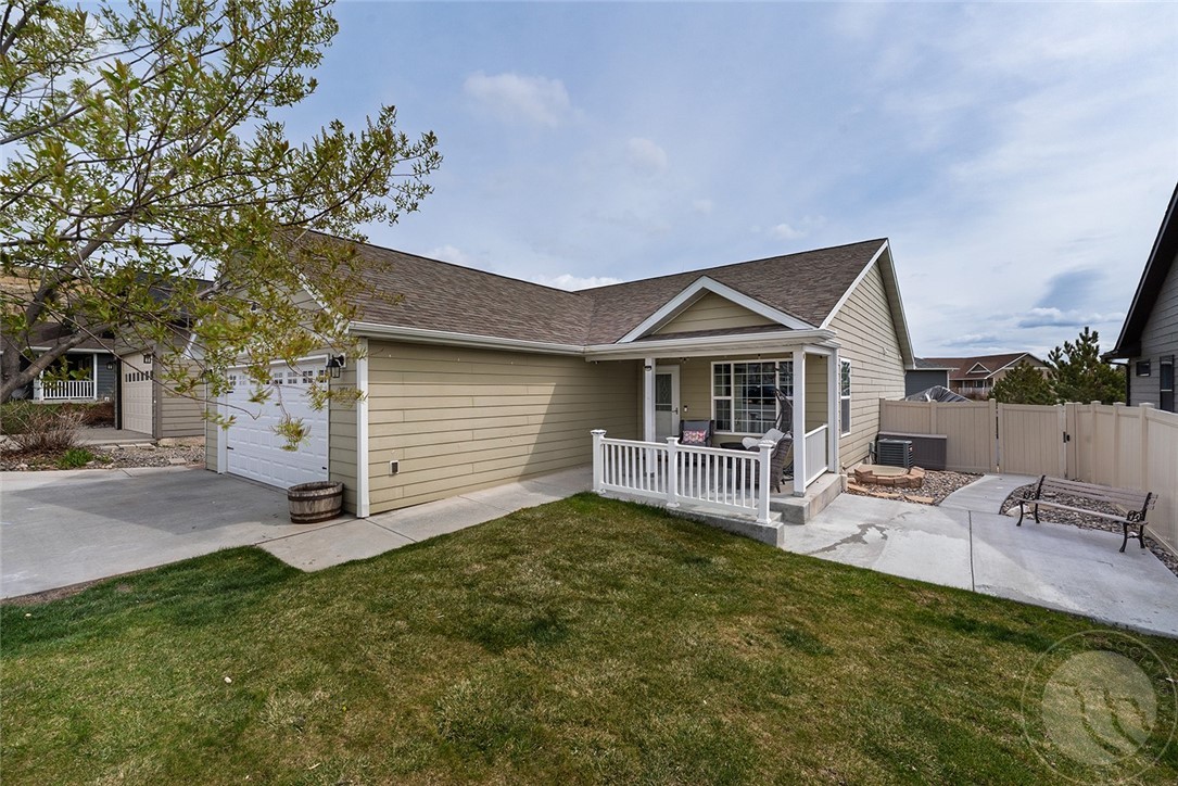 3111 Amelia Circle