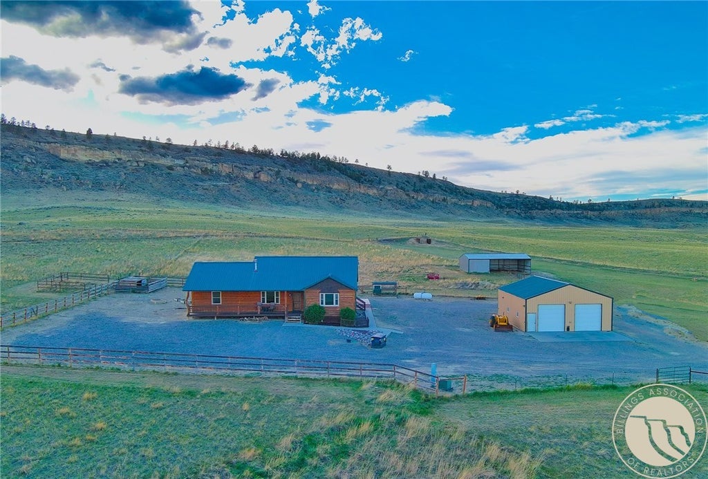 Photo of 540 Joliet Fromberg Road, Fromberg, MT 59029 (MLS # 357574)