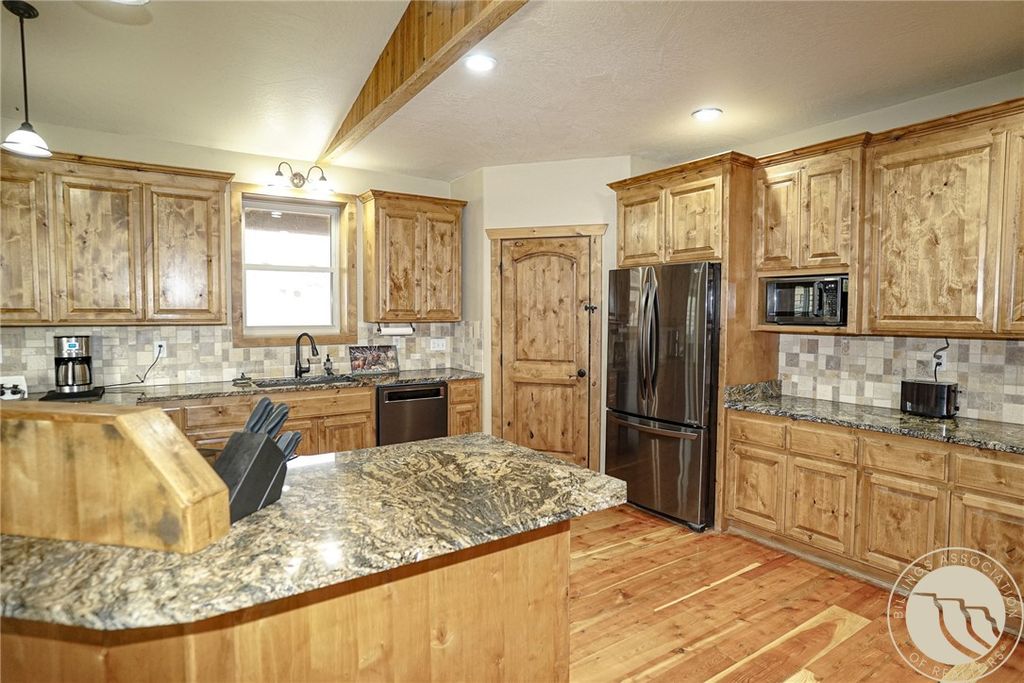 Photo of 540 Joliet Fromberg Road, Fromberg, MT 59029 (MLS # 357574)
