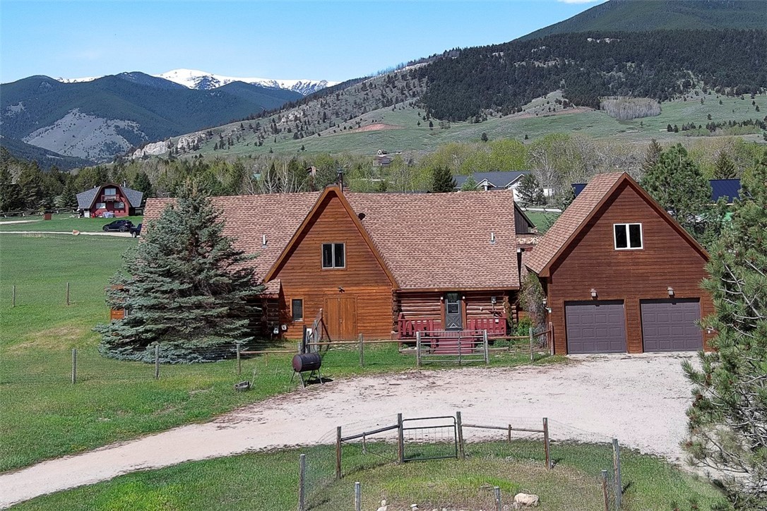 5 Comanche Trail