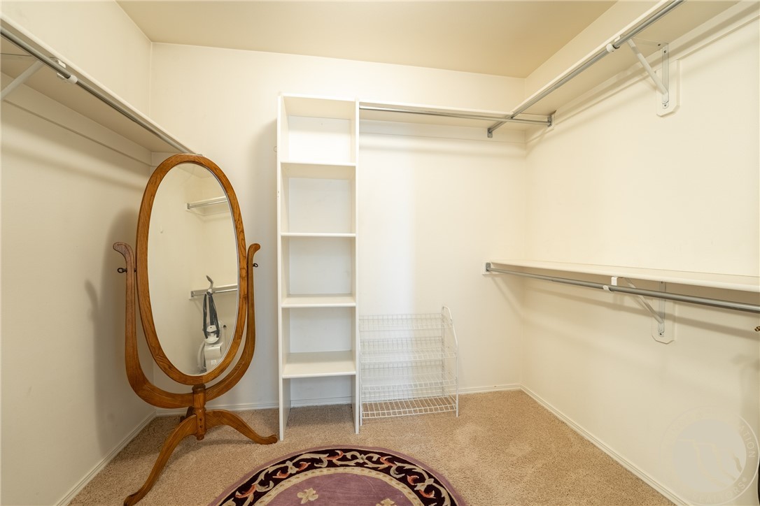 Billings, Montana 59102, United States, 4 Bedrooms Bedrooms, ,4 BathroomsBathrooms,Residential,Active,183176