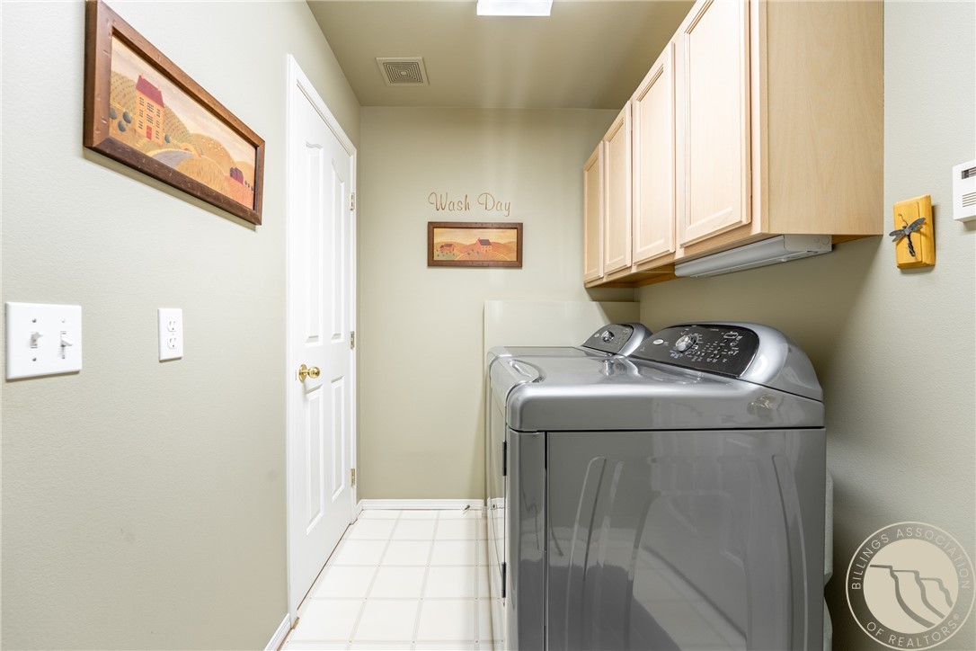 Billings, Montana 59102, United States, 4 Bedrooms Bedrooms, ,4 BathroomsBathrooms,Residential,Active,183176