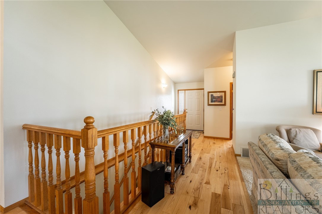 Billings, Montana 59102, United States, 3 Bedrooms Bedrooms, ,3 BathroomsBathrooms,Residential,Contingent,37445