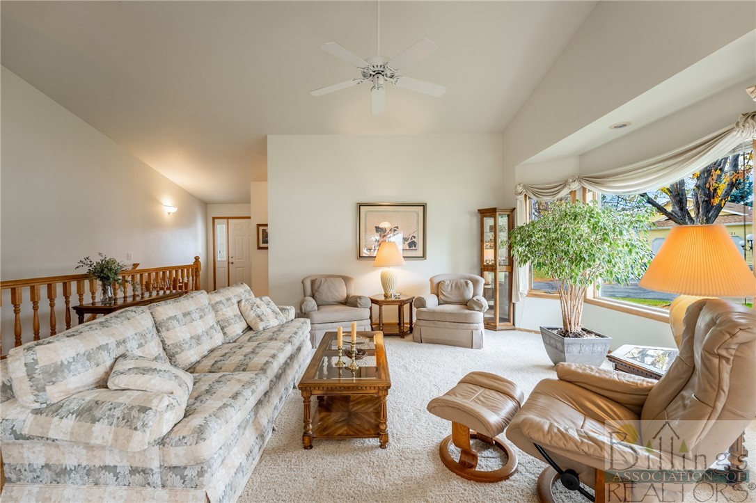 Billings, Montana 59102, United States, 3 Bedrooms Bedrooms, ,3 BathroomsBathrooms,Residential,Contingent,37445