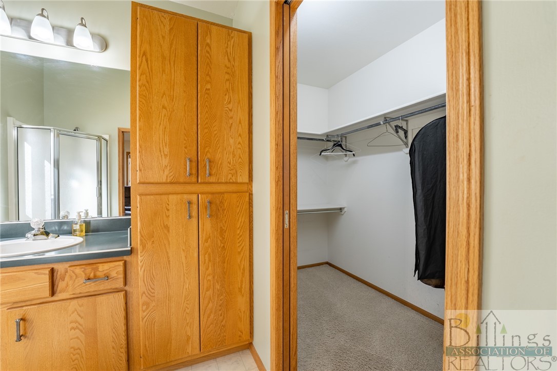 Billings, Montana 59102, United States, 3 Bedrooms Bedrooms, ,3 BathroomsBathrooms,Residential,Contingent,37445