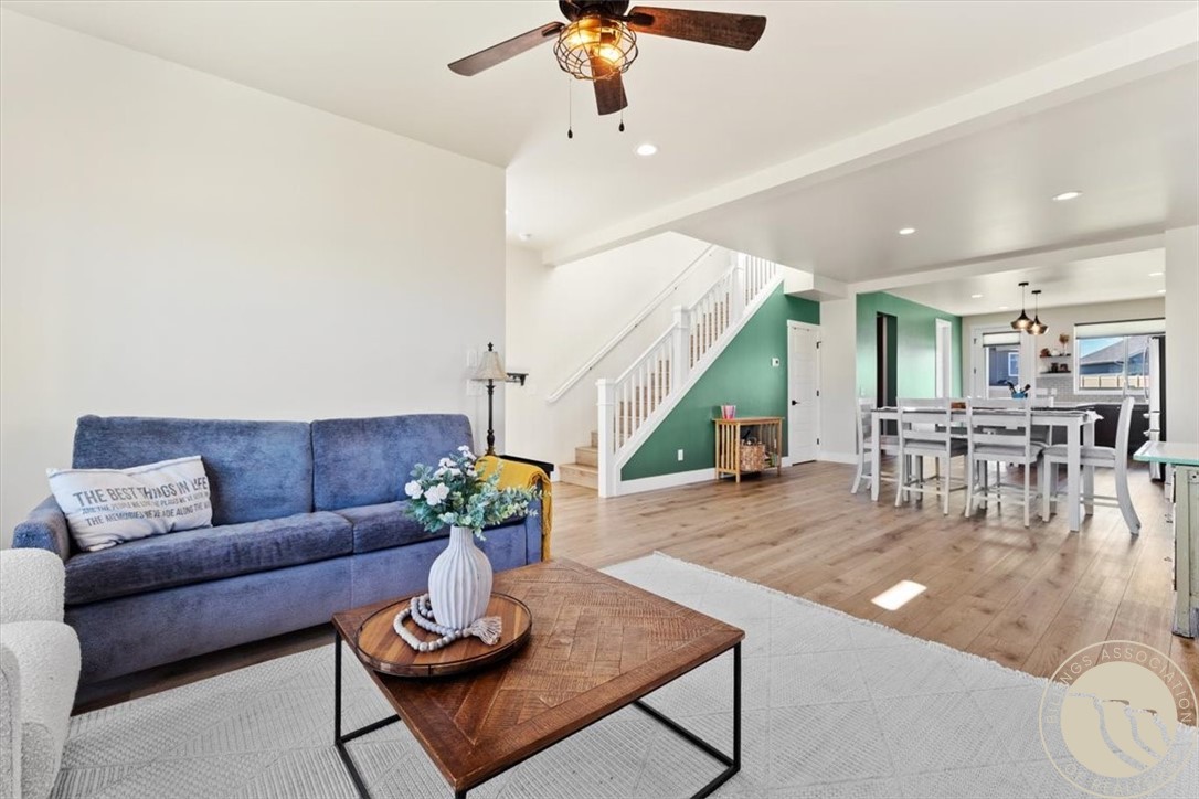 2432 W Bonito Loop