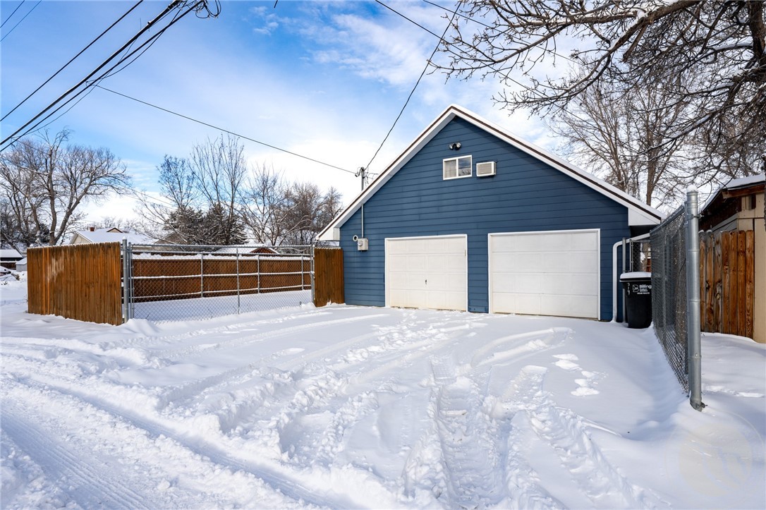 Billings, Montana 59102, United States, 2 Bedrooms Bedrooms, ,1 BathroomBathrooms,Residential,Contingent,22077