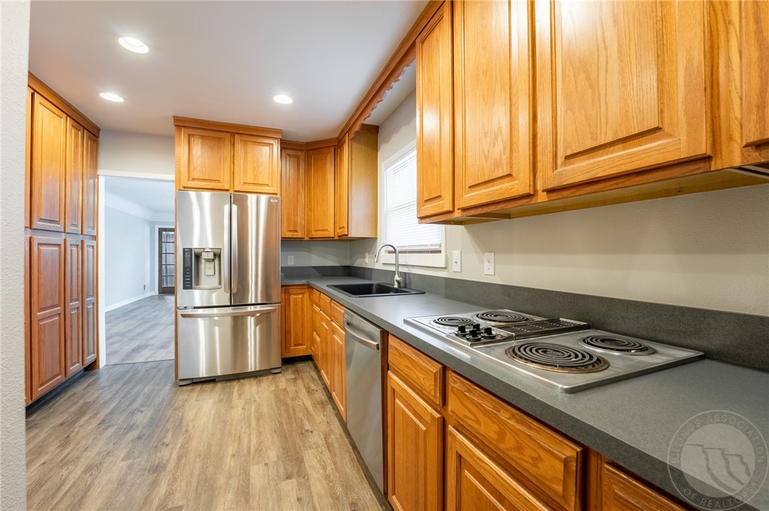 Billings, Montana 59102, United States, 2 Bedrooms Bedrooms, ,1 BathroomBathrooms,Residential,Contingent,22077