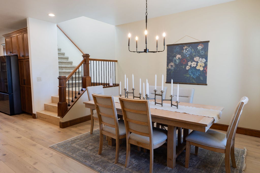 3015 Cove Creek Circle