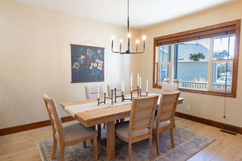3015 Cove Creek Circle