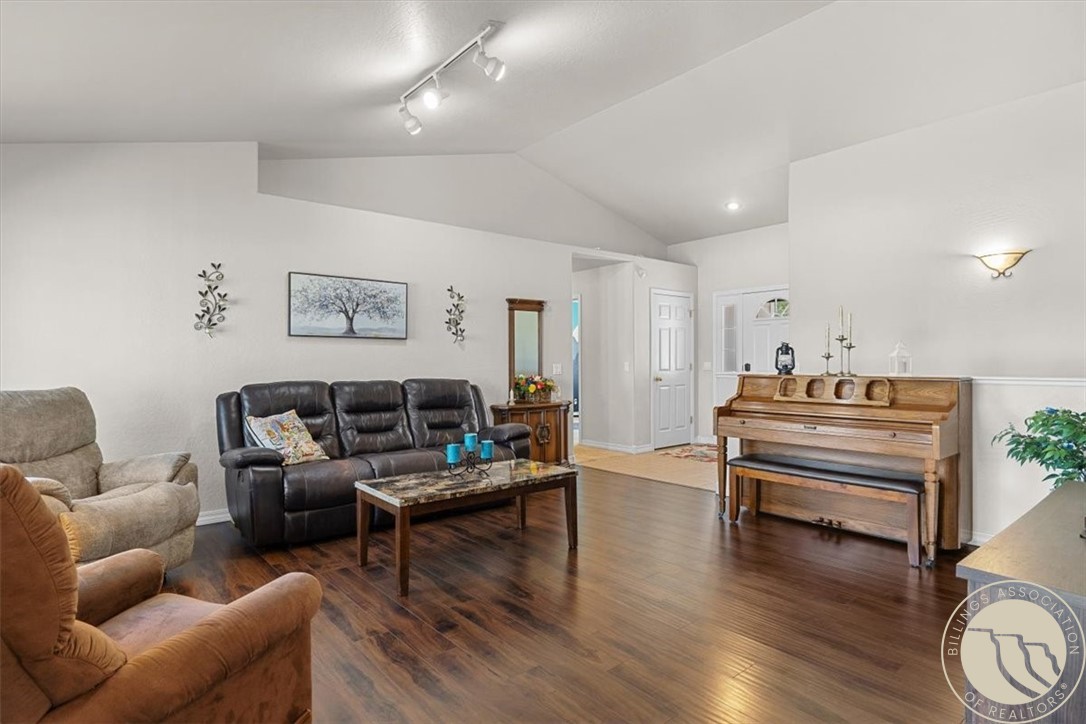 2435 LAKE HEIGHTS Drive