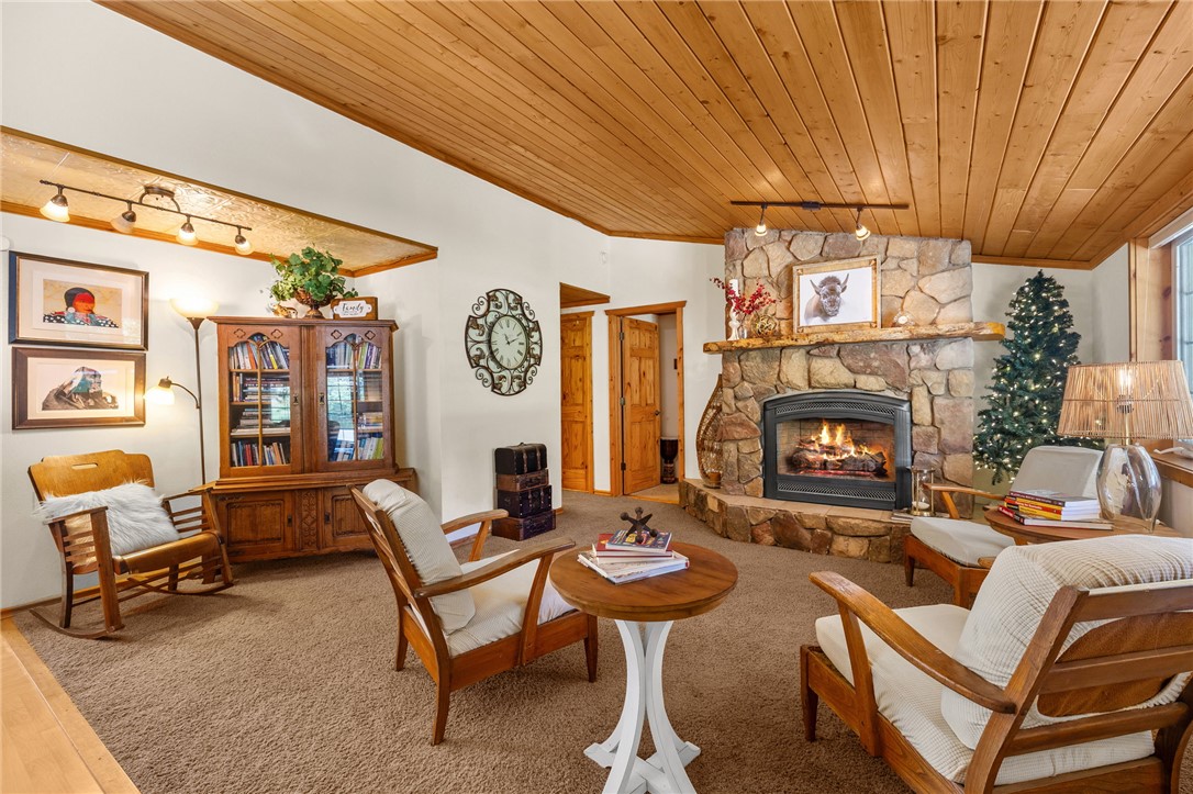 9 Waples Drive