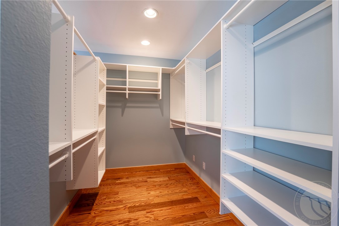 Billings, Montana 59106, United States, 4 Bedrooms Bedrooms, ,4 BathroomsBathrooms,Residential,Active,16970