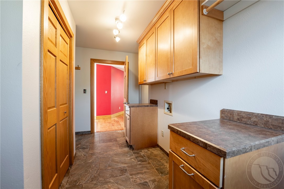 Billings, Montana 59106, United States, 4 Bedrooms Bedrooms, ,4 BathroomsBathrooms,Residential,Active,16970