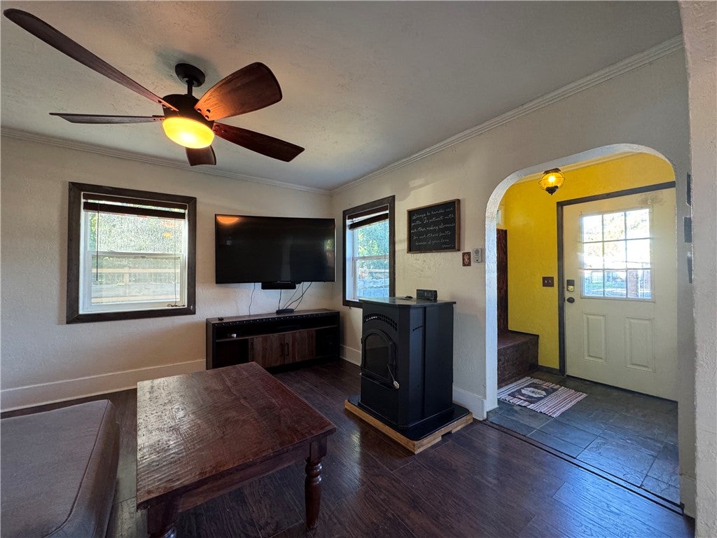 211 4th Street