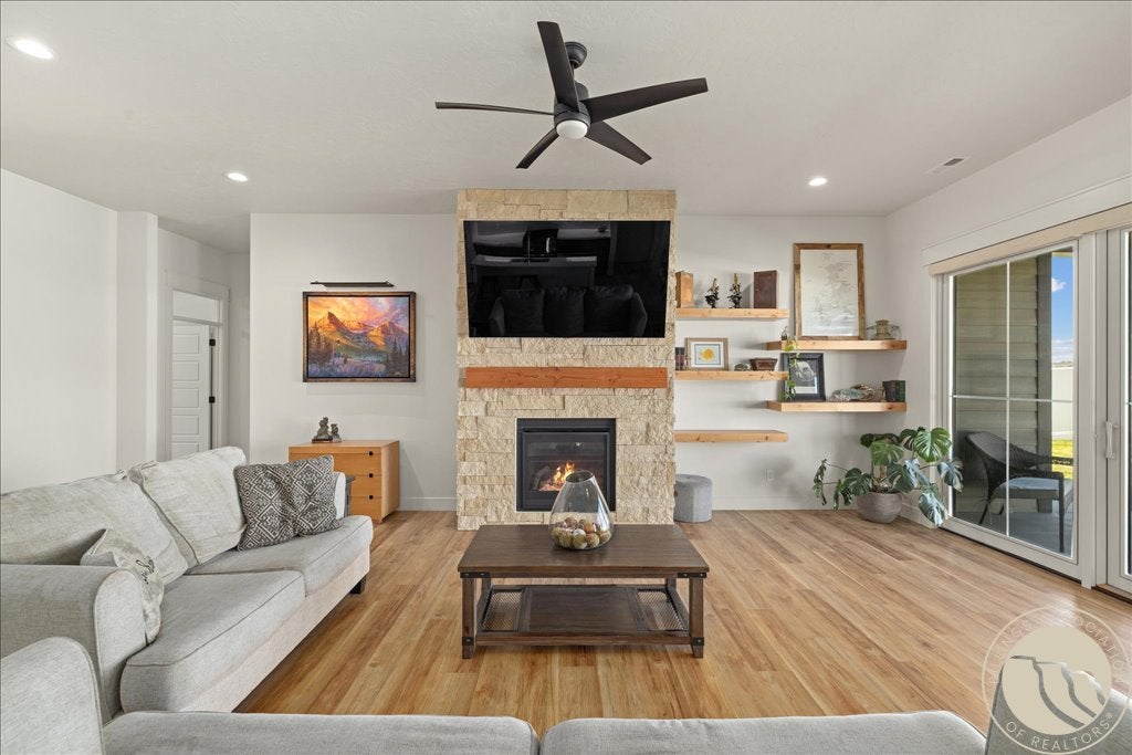 5331 N Iron Mountain Road
