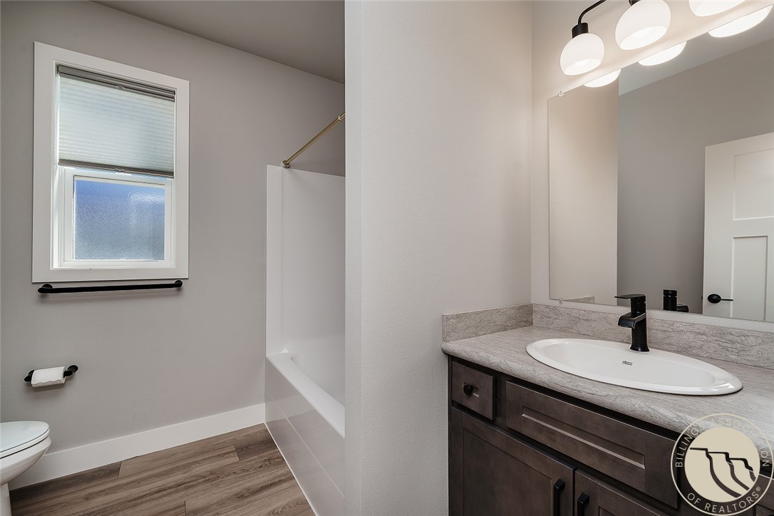 5402 Dovetail Avenue