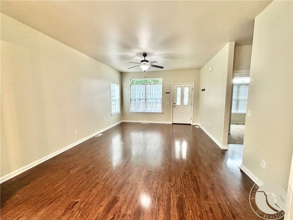 1404 Twin Oaks Drive