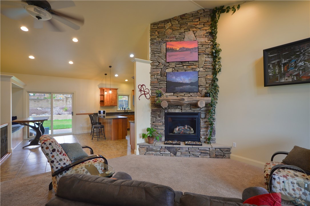 3485 Stone Mountain Circle