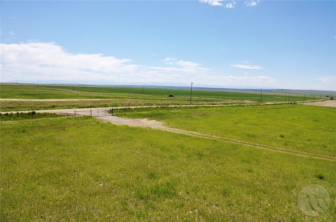 2 Coombs Flat Road